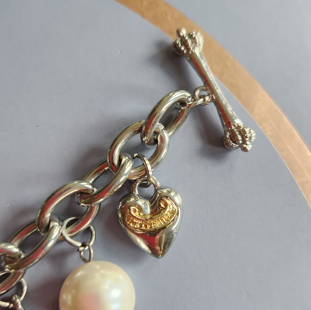 Juicy Couture Silver Tone 8 Charms Bracelet with Yellow and Pink Accents 2008 - Picture 11 of 17